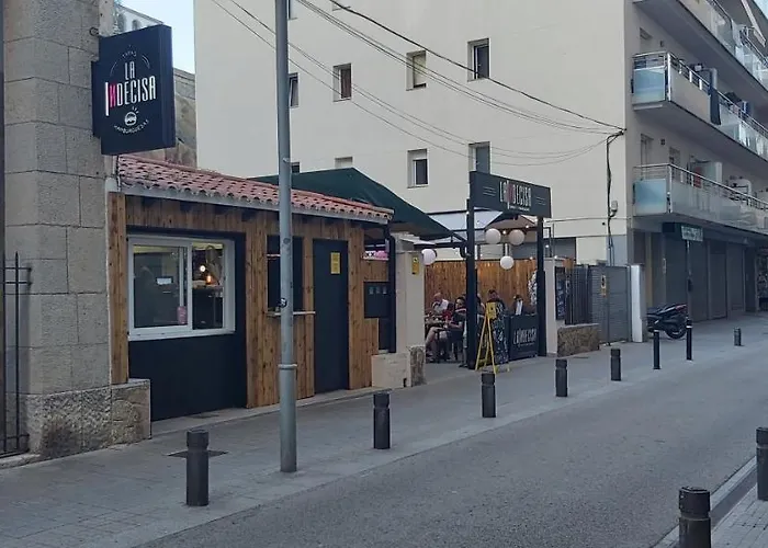 A Pie De La Playa * Lloret de Mar